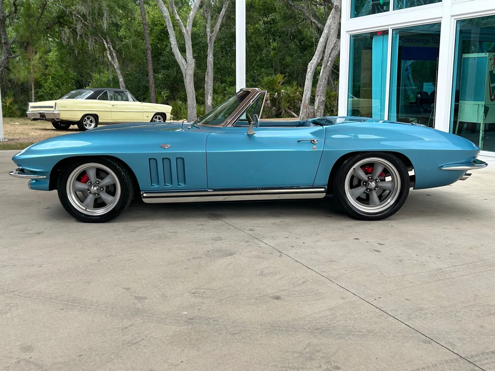 1965 Chevrolet Corvette
