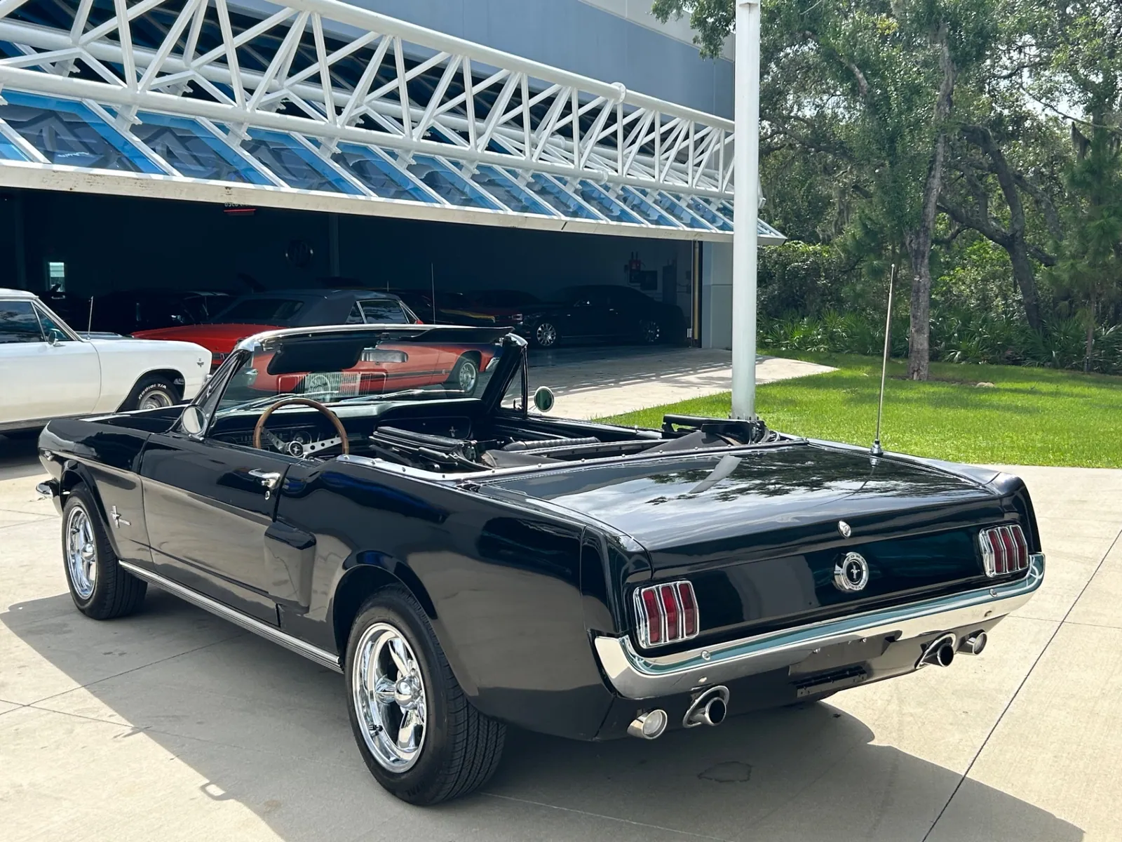 1965 Ford Mustang photo 7
