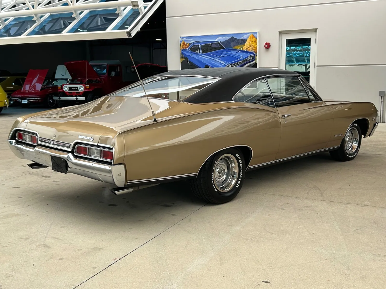 1967 Chevrolet Impala SS photo 6