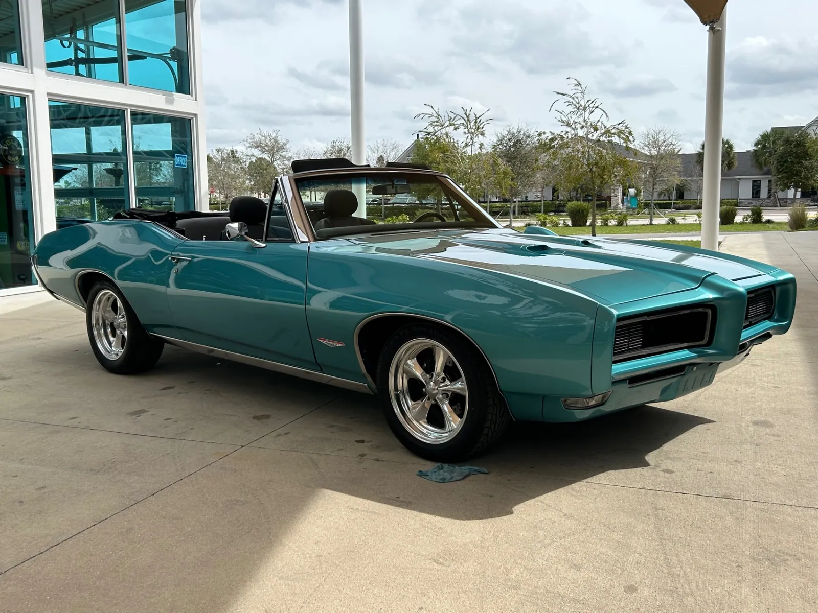 1968 Pontiac GTO photo 3