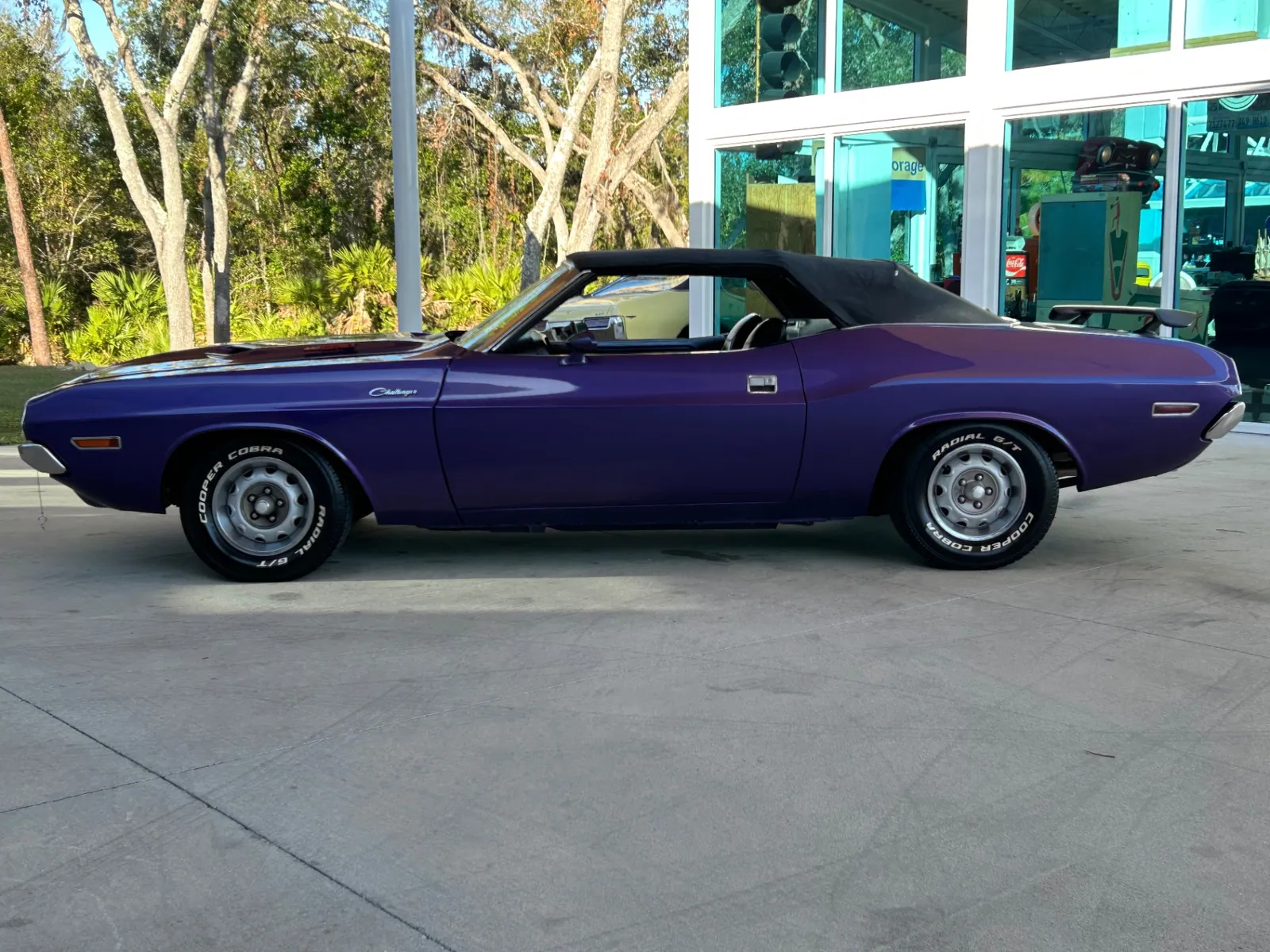 1970 Dodge Challenger photo 6